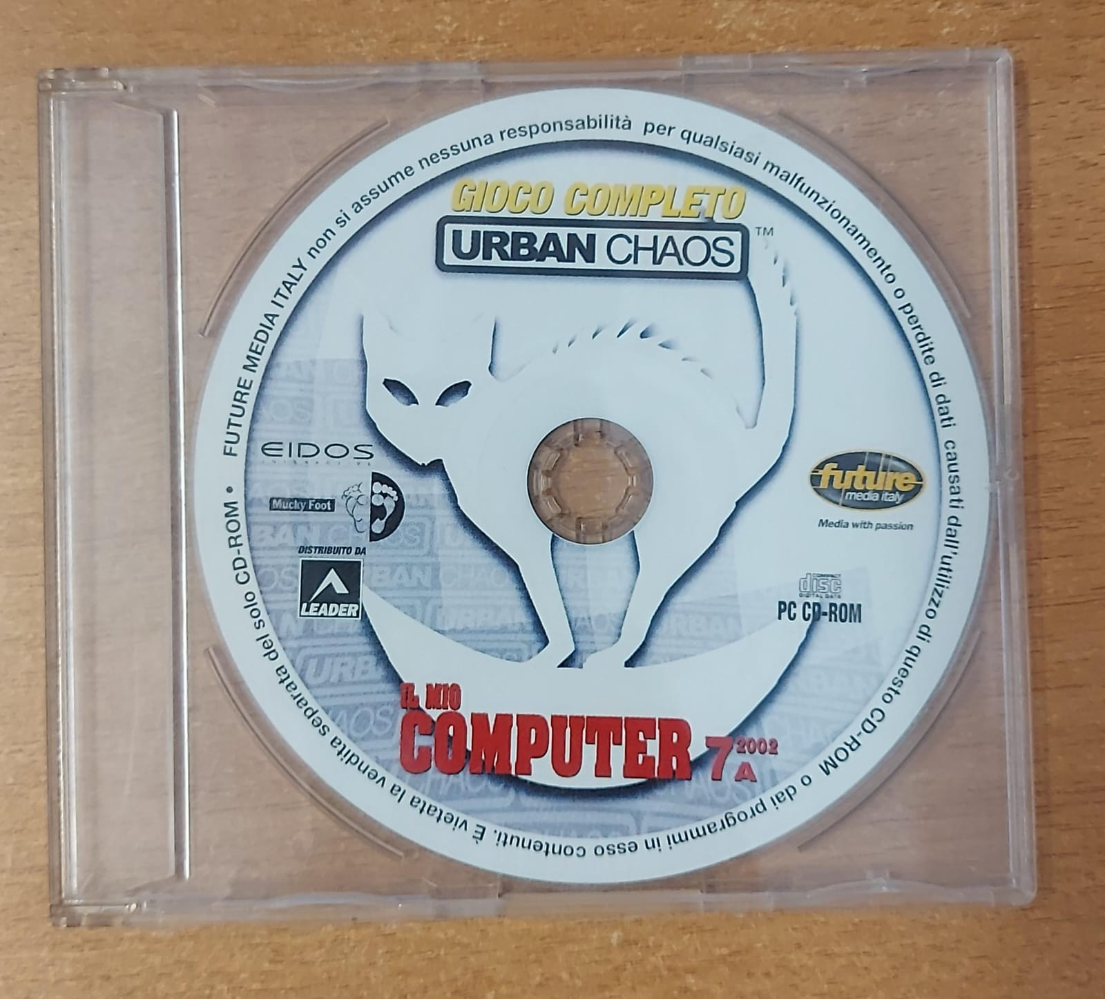 URBAN CHAOS - SOLO DISCO