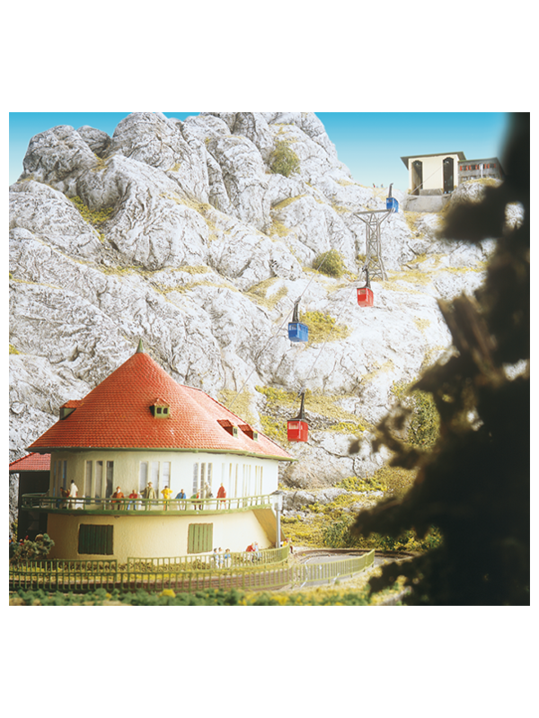 BRAWA 6560 Scala N Funivia completa di motore, pilone di sostegno e 4 cabine