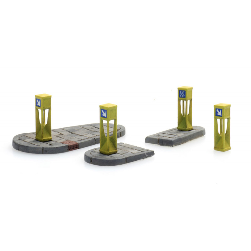 Colonnine di traffico e isole. ARTITEC 10.390