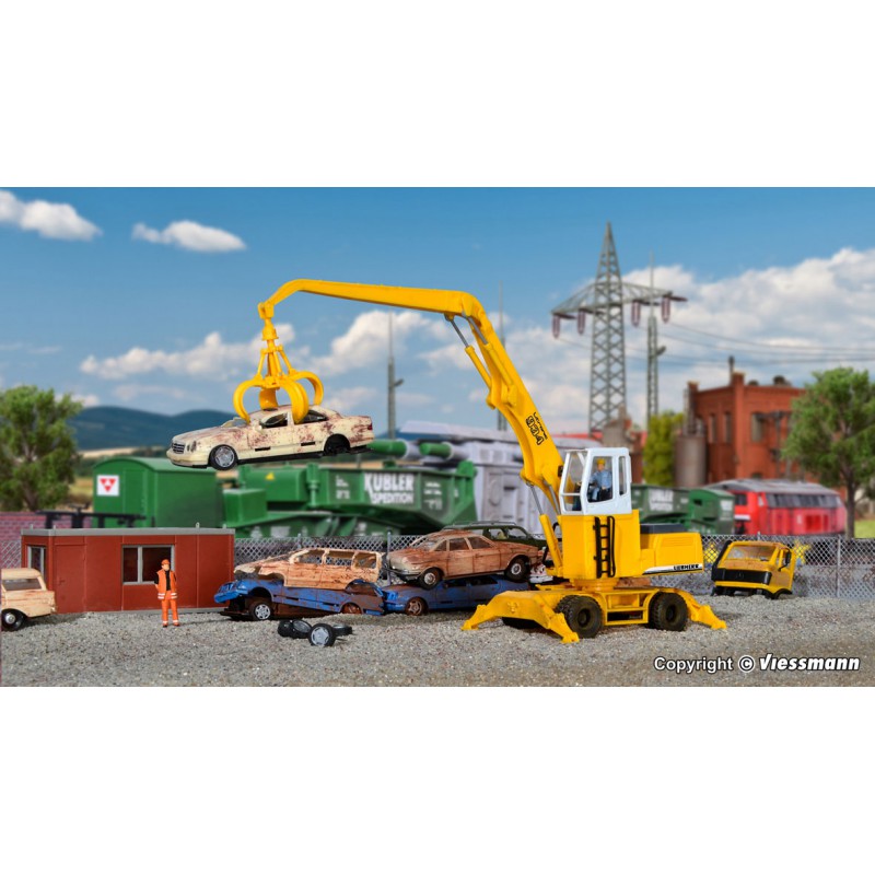 Gru con pinza LIEBHERR 934. KIBRI 11282