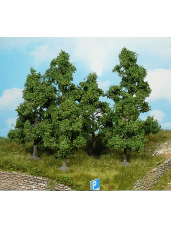HEKI 1931 Confezione quattro alberi con fogliame verde scuro (altezza 9-11 cm)