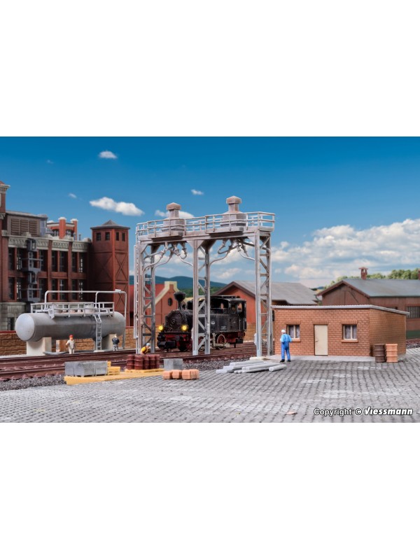 KIBRI 37444 Scala N Impianto di levigatura locomotive con stazione e magazzino