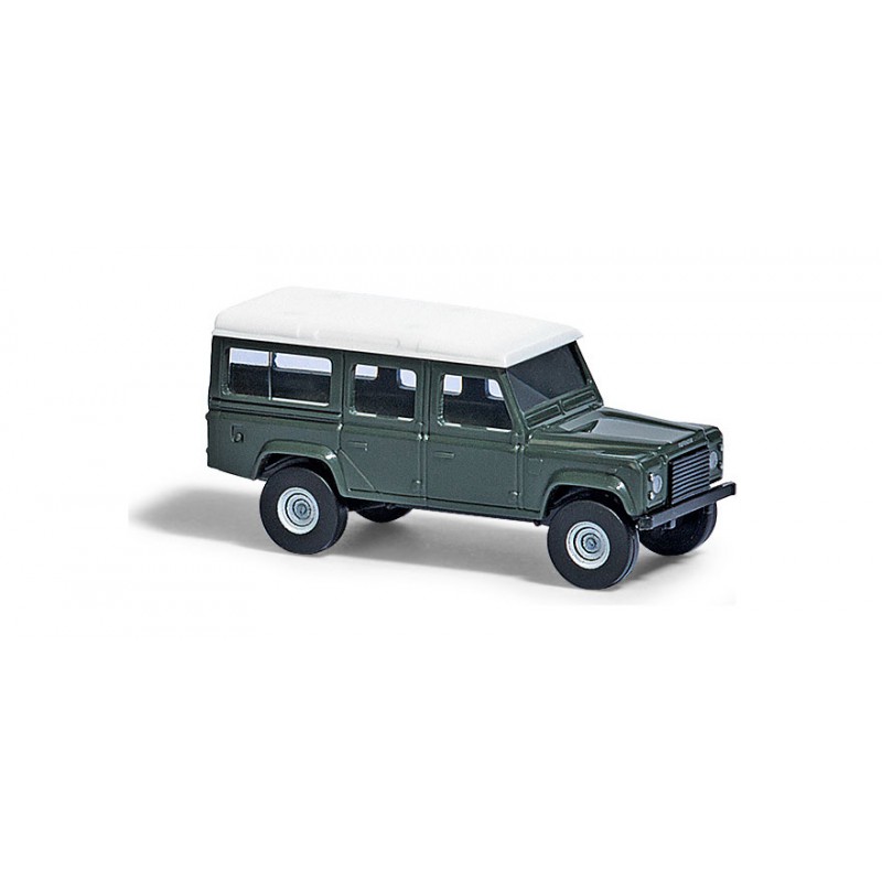 Land Rover, verde. BUSCH 8371