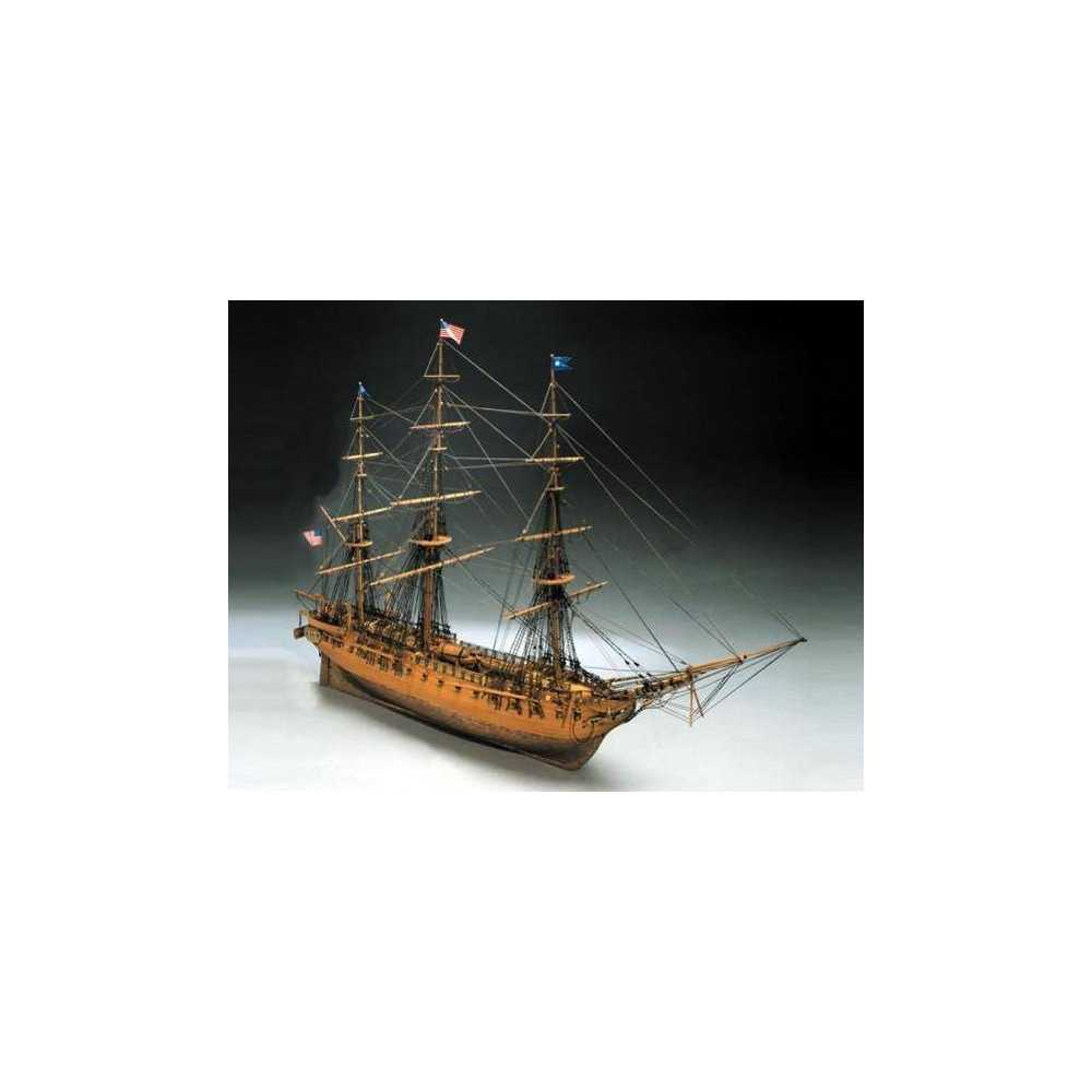 Mantua Model Fregata Americana USS Constitution del 1797 lunghezza 960mm scala 1/98 kit di montaggio (art. 779)