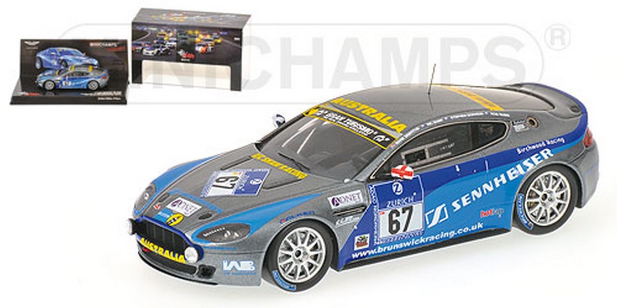 MODELLINO IN SCALA COMPATIBILE CON ASTON MARTIN VANTAGE N.67 NURBURGRING 2010 1:43 MINICHAMPS PM437101367