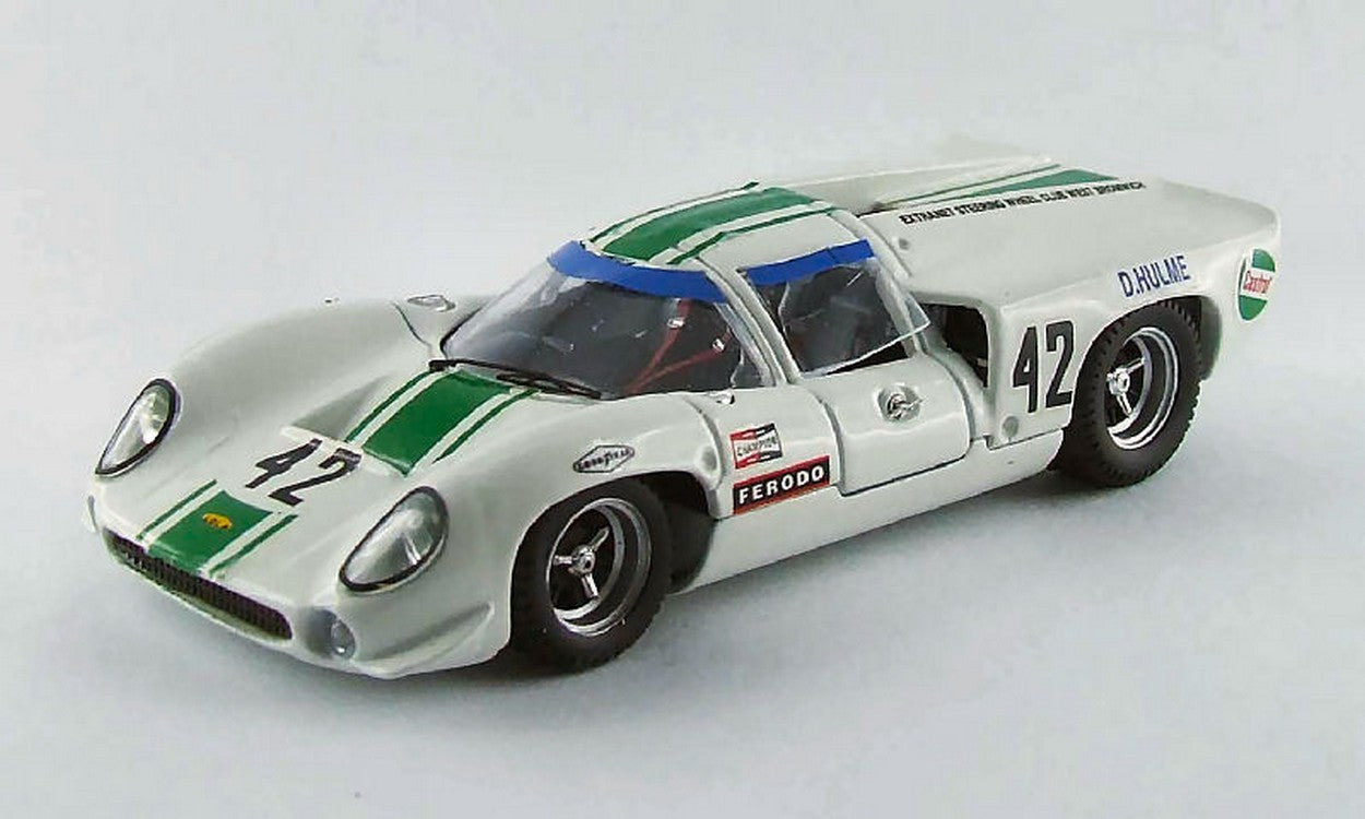 MODELLINO IN SCALA COMPATIBILE CON LOLA T70 COUPE N.42 WINNER TOURIST TROPHY 1968 D.HULME 1:43 BEST MODEL BT9528