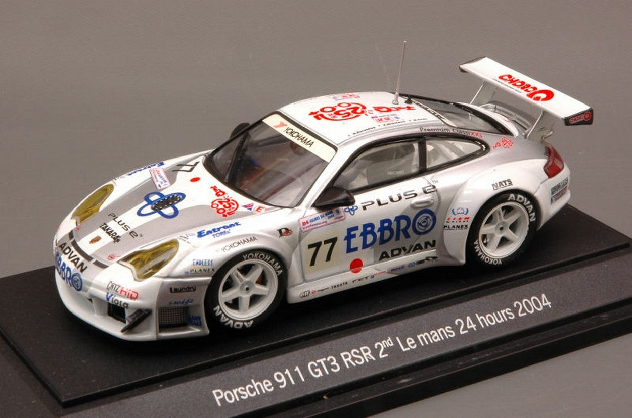 MODELLINO IN SCALA COMPATIBILE CON PORSCHE 911 GT3 RSR N.77 12th LM 2004 (2nd LMGT) KUROS.-ORIDO-NISH.1:43 EBBRO EB43600