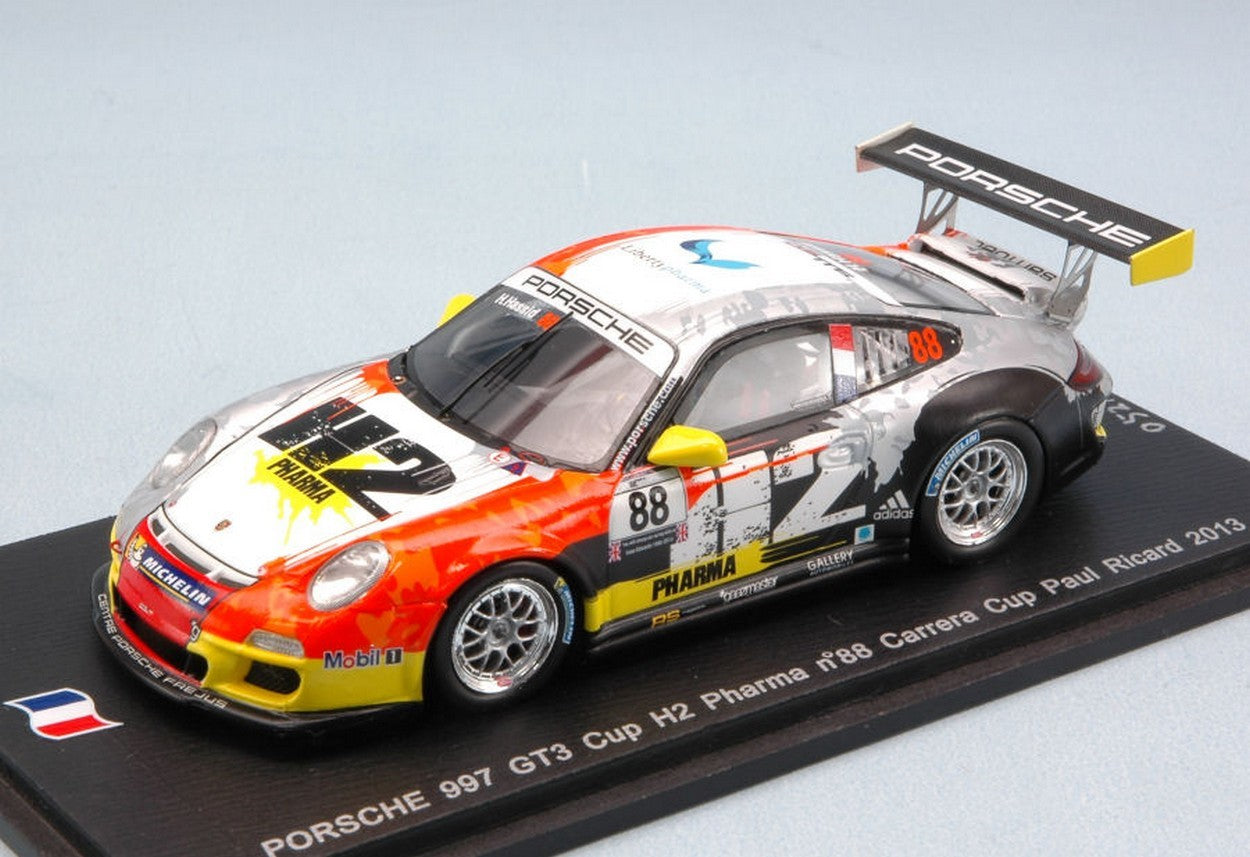 MODELLINO IN SCALA COMPATIBILE CON PORSCHE 997 GT3 N.88 CARRERA CUP PAUL RICARD 2013 H.HASSID 1:43 SPARK MODEL SF073