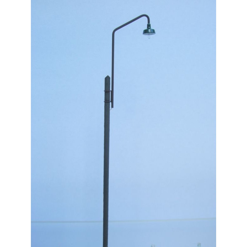 Palo elettrico con lampione. KLUBA 2777