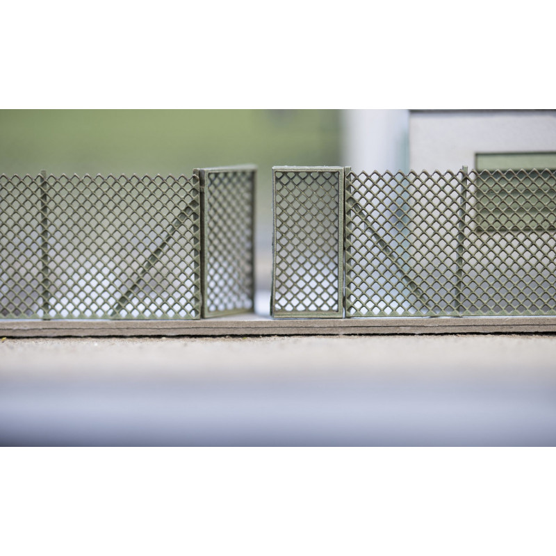Recinzione in rete metallica. JOSWOOD 40439