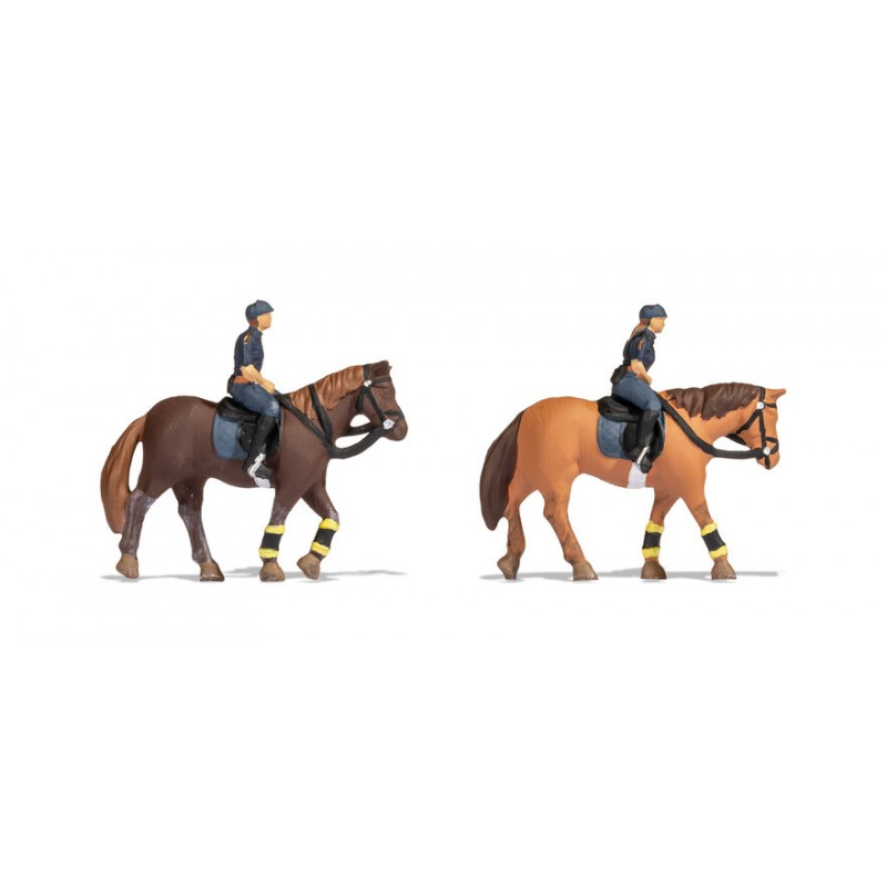 Polizia a cavallo. NOCH 36078