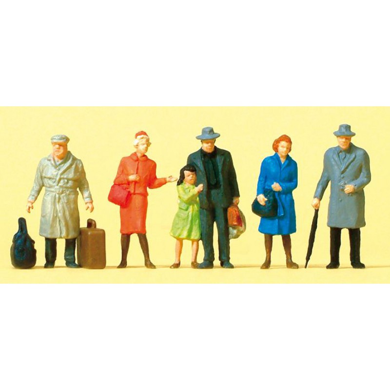 Viaggiatori in piedi con bagagli. PREISER 14044